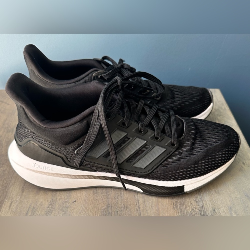 Adidas Womens EQ21 Running Shoes